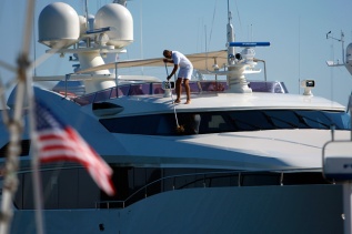 work routine : life of superyacht crew galileoyachting